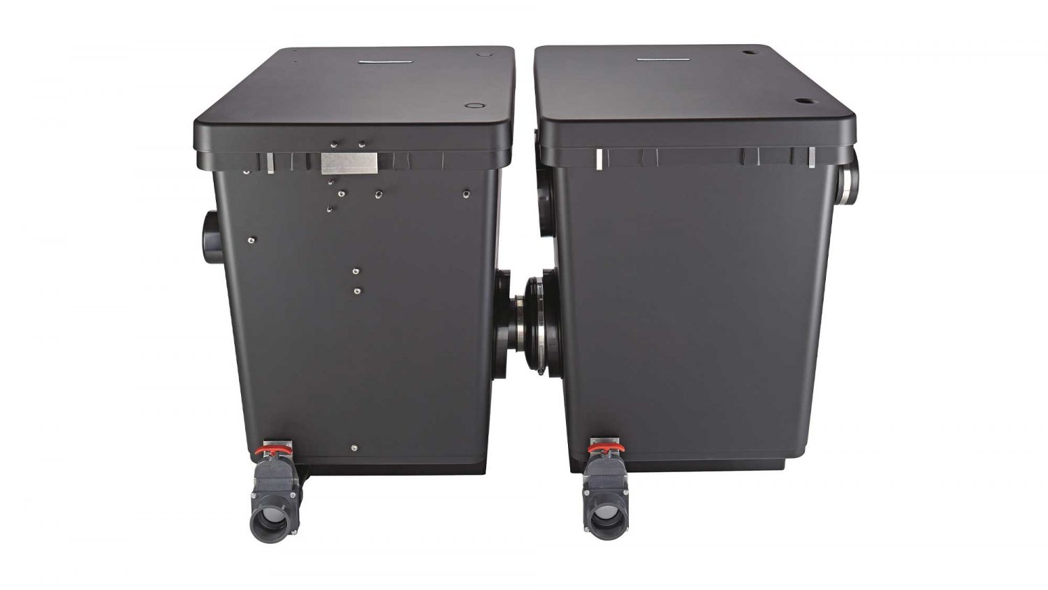 The Oase Proficlear Premium Compact-M Gravity-Fed Drum Filter is ideal for natural or swim ponds up 88m³, goldfish ponds to 44m³, and koi ponds up 22m³.