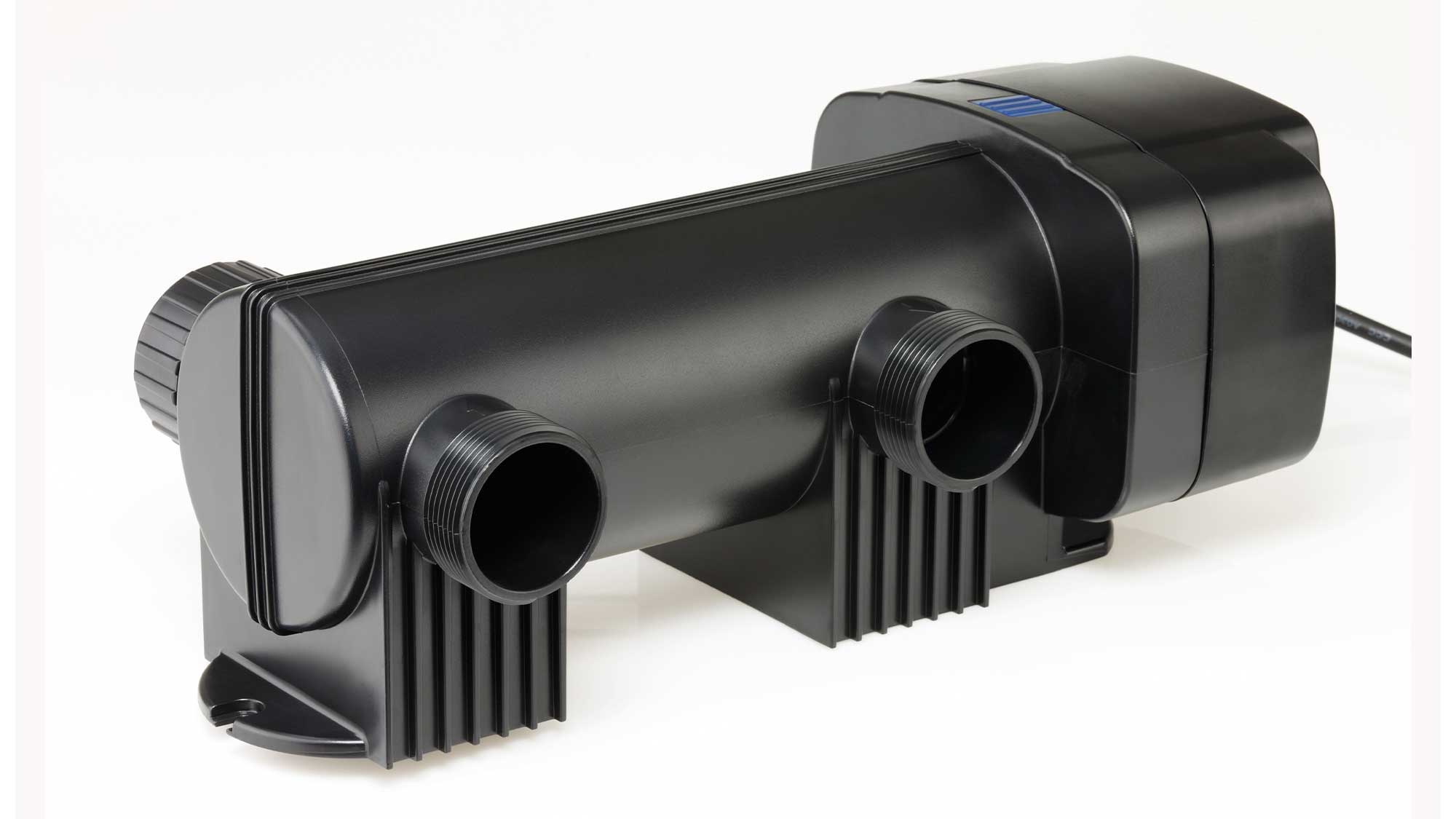 OASE144075-Vitronic18W The Oase Vitronic 18W UV ensures clear water in natural ponds to 20m³ and goldfish ponds up to 10m³ killing algae that causes green water.