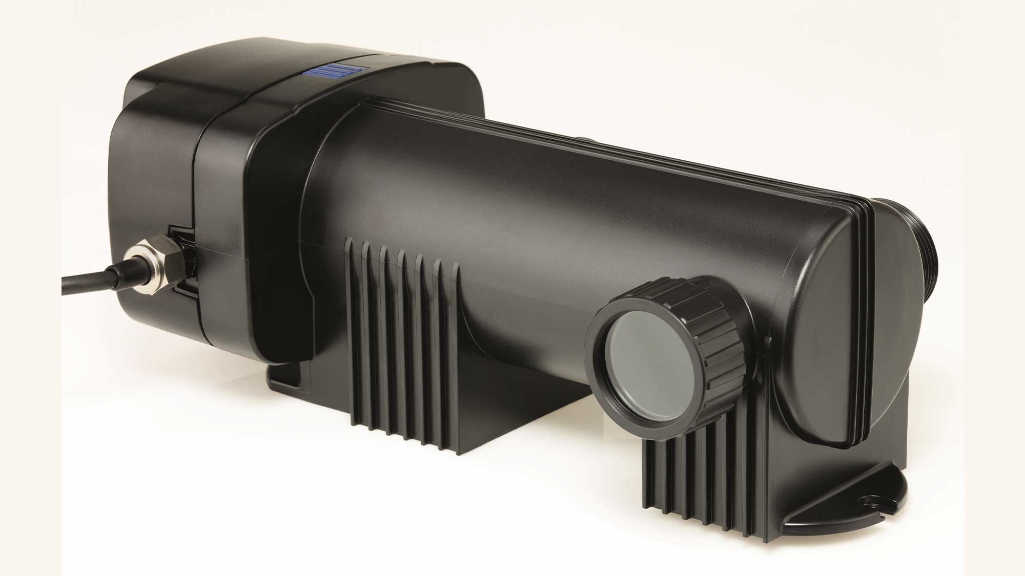 OASE144076-Vitronic18W The Oase Vitronic 18W UV ensures clear water in natural ponds to 20m³ and goldfish ponds up to 10m³ killing algae that causes green water.