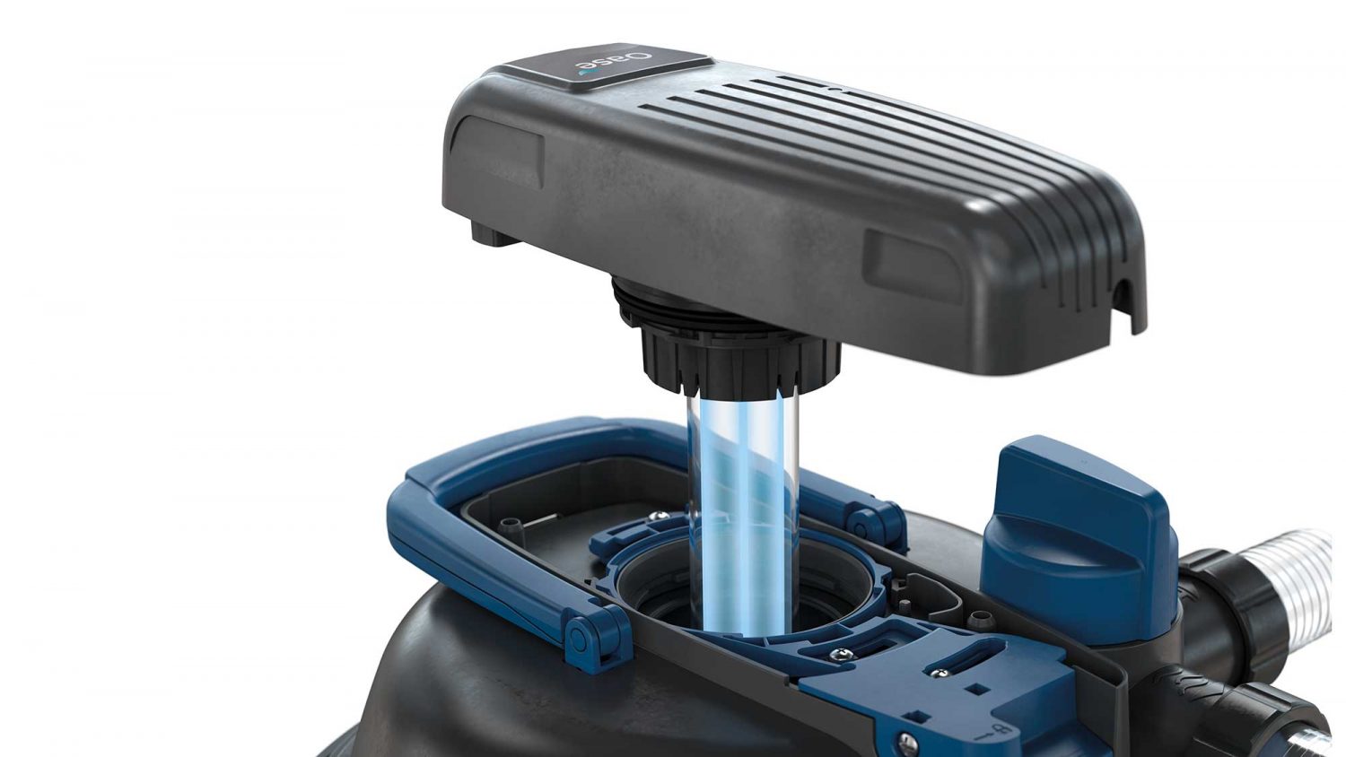 The Oase FiltoClear 19000 pressure filter is suitable for natural ponds up to 19m³and goldfish ponds up to 10m³.